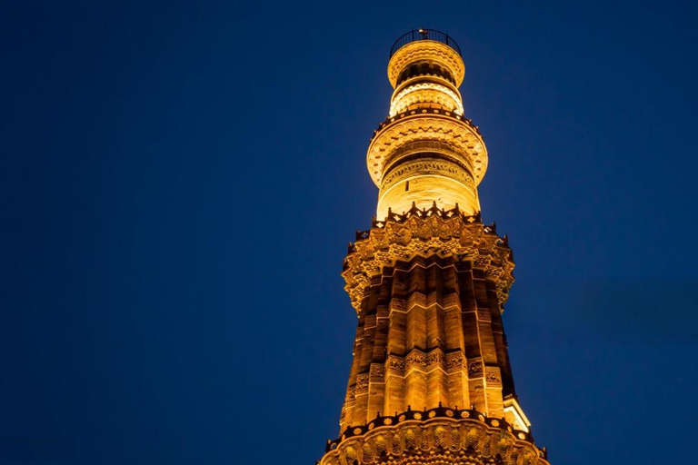 New Delhi: Qutub Minar Light & Sound Show with Dinner Qutub Minar Light & Sound Show Tour With Guide And Ac Car