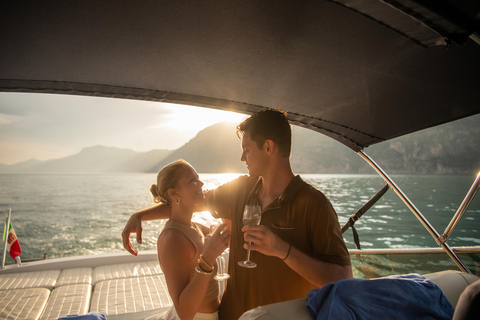 From Positano/Praiano: 1h 30 min Private Sunset Cruise Private Sunset with Champagne