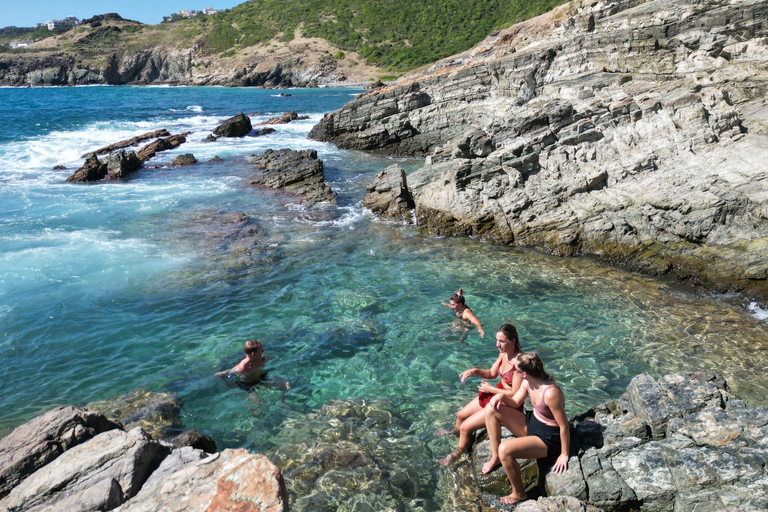 Sint Maarten: Hiking, Meditation, and Live Music by the Sea