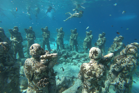 Gili Trawangan: Privates Schnorcheln (Korallen, Statuen, Schildkröten)