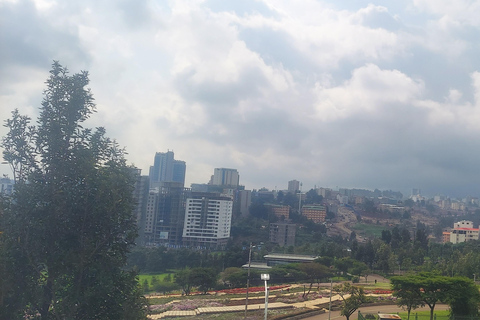 Parti per un indimenticabile tour della città di Addis Abeba!