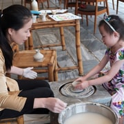 Hoi An: Pottery Making, Garden Tour & Rice Paper Experience