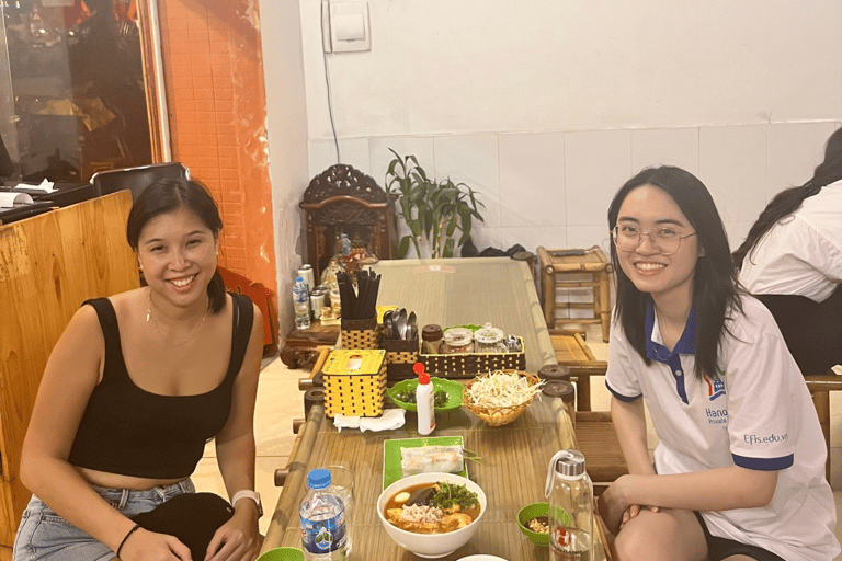 Hanoi: Street Food Tour met gratis privégids