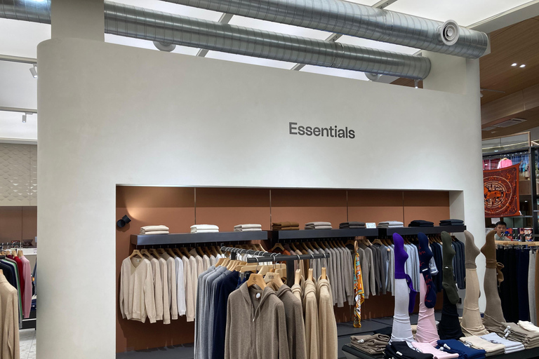 Ulaanbaatar: Gobi Cashmere Flagship Store Shopping Tour