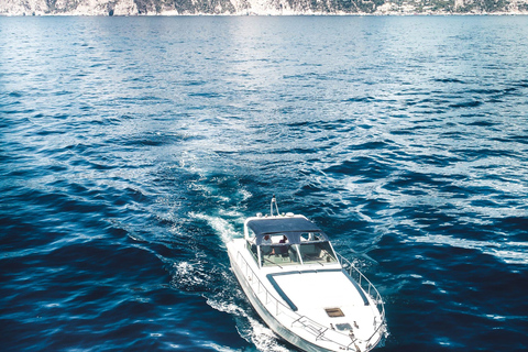 Passeio de barco privado na Costa Amalfitana