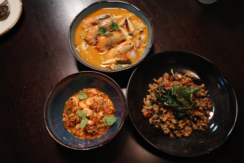 Ayutthaya: From Garden to Kitchen—Thai Cooking You Can Use