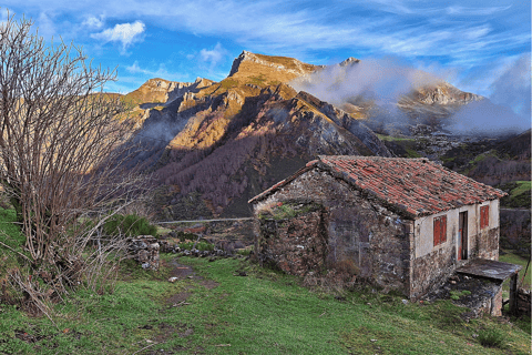 Oviedo/Gijon: Somiedo Natural Park & its Rural Villages Tour from Oviedo: Somiedo Natural Park and its Rural Villages