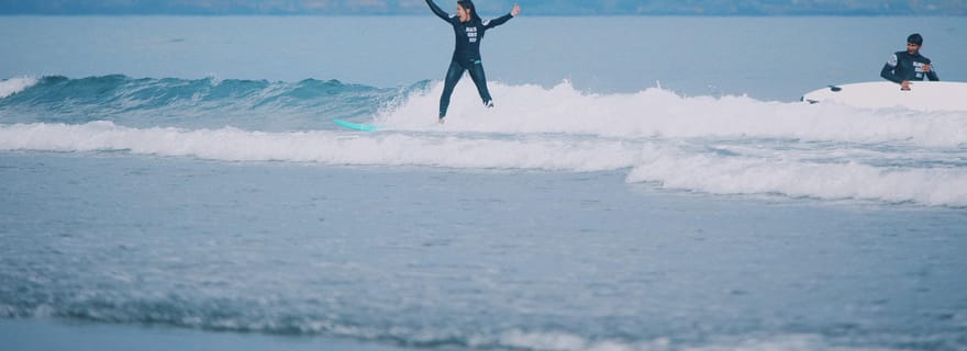 AZORES : Leçon de surf pour débutants