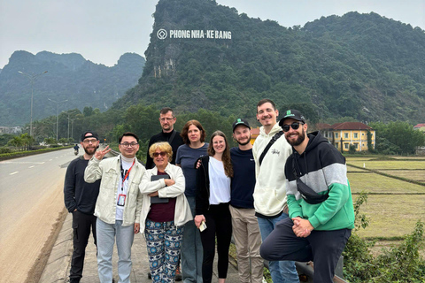 Phong Nha Cave & Paradise Cave: Guided Tour Boat & Explore Group Tour with Drop-Off in Hue