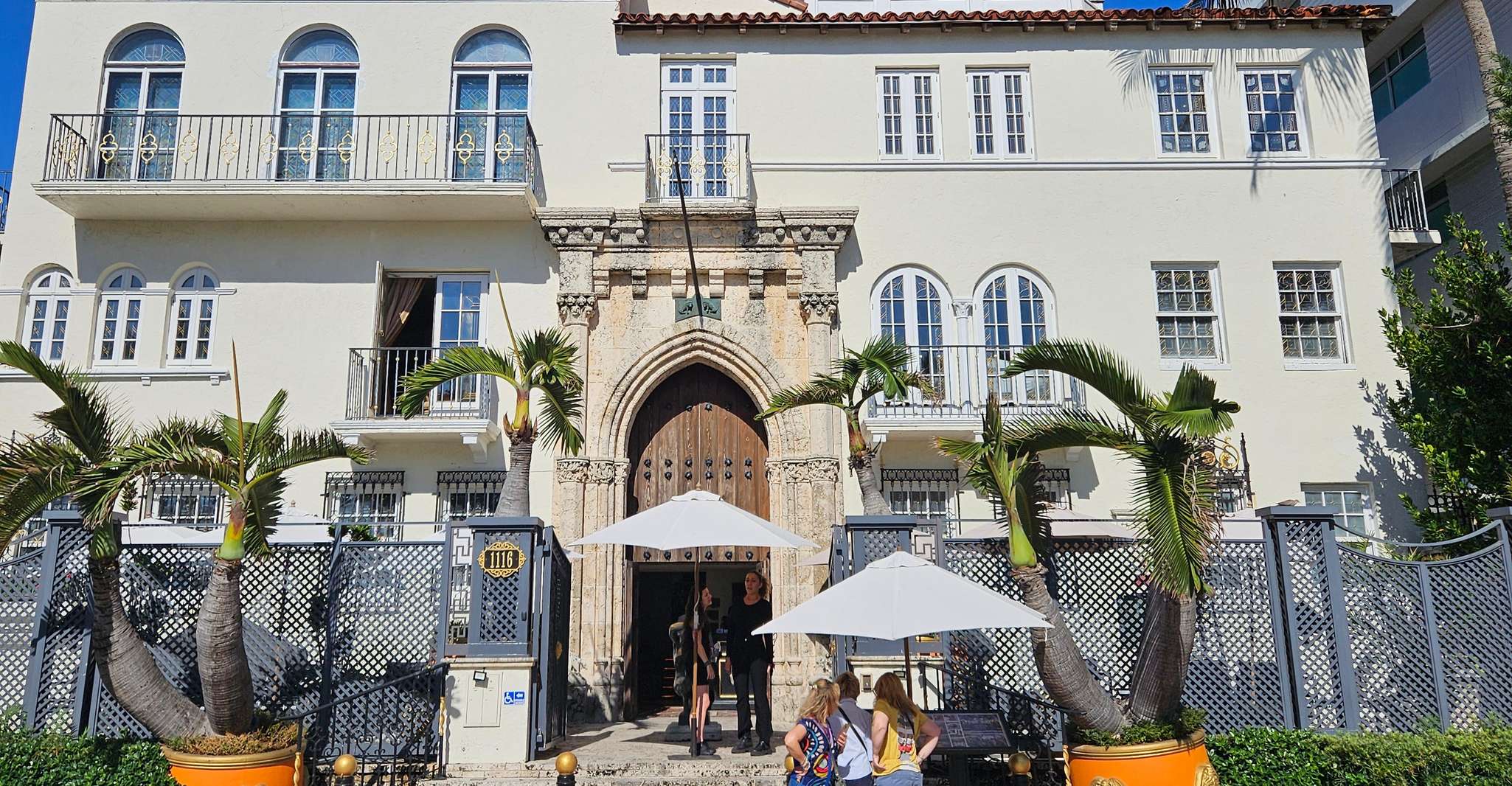 Miami Beach: City Highlights Guided Bike or eBike Tour photo 14