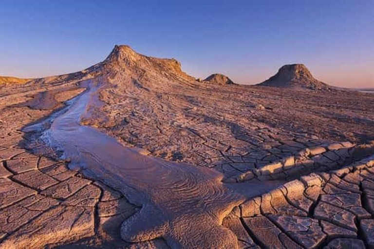 Baku-Gobustan-Absheron-Mud vulkaner-brandtempel