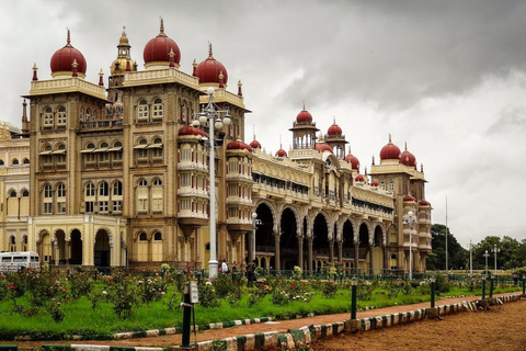 ÜBERNACHTUNG IN MYSORE VON BANGALORE AUS