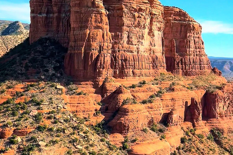 From Phoenix: Sedona Day Tour with Wine Tasting & Montezuma