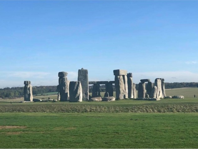 London: Stonehenge Private Transfer with Optional Guide