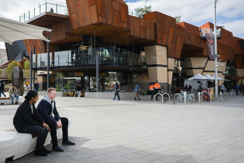 Perth: Private Walking Tour with a Local 6-Hour Tour