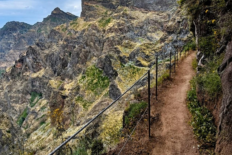 PR1 Guided Hike from Pico do Arieiro to Pico Ruivo