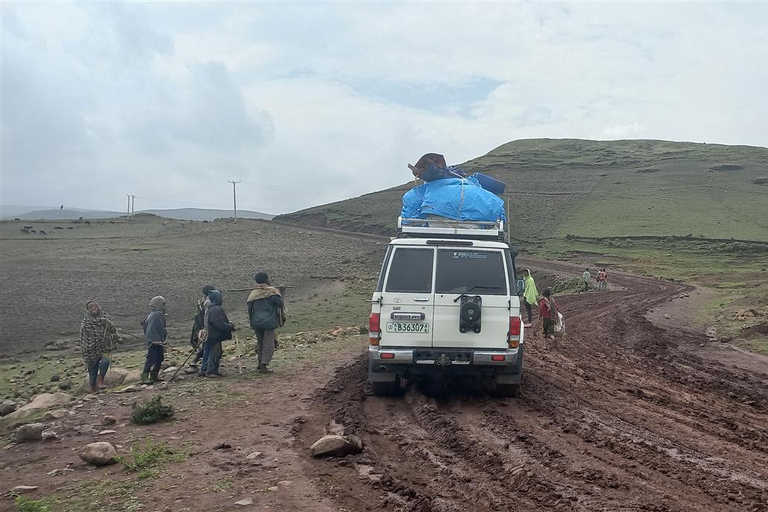 Simien Mountains: 4 Tage Trekking zum Simien Mountains ParkSimien Mountains: 4 Tage Trekking im Simien Mountains Nationalpark