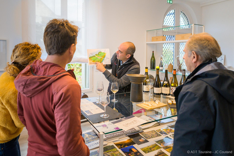 Visite d'une jounée avec déjeuner à la cave : Vouvray&Chinon