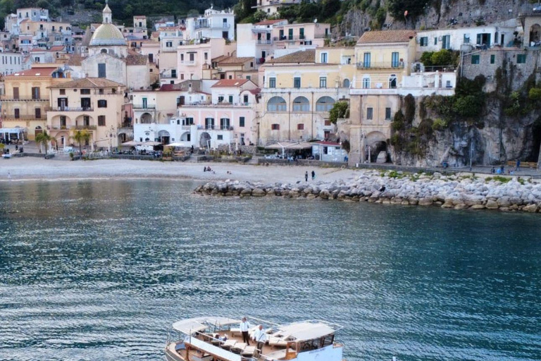Ischia Island Boat Tour with Local Lunch and Swimming