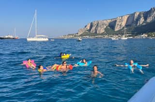 Palermo: 9-stündige private Tour mit Schnorchelmasken, Getränken und Snacks