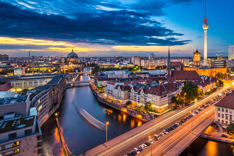 Best of Berlin: Private Walking Tour with a Local Private City Tour - 1Hr