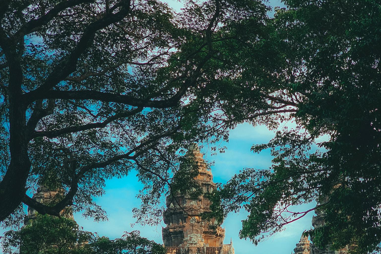 Angkor Wat - 2 dias: pequeno, grande circuito e templo de arenito rosaMesma opção, melhor preço para até 9 pessoas