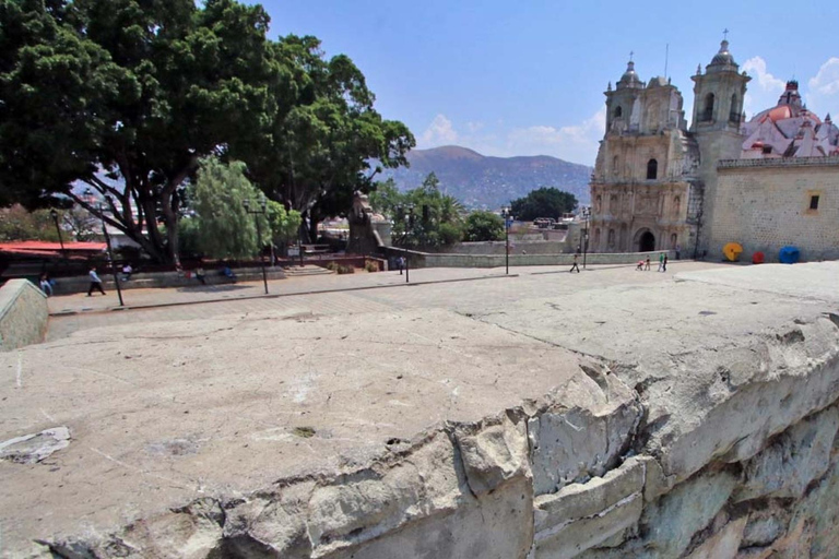 Tour a piedi di Oaxaca con uno storico: culture preispaniche e patrimonioGuida locale in inglese