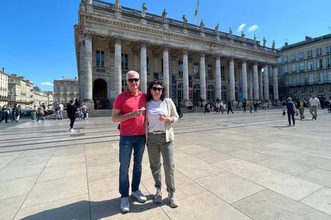 Bordeaux: tour per piccoli gruppi con caffè e pasticcini