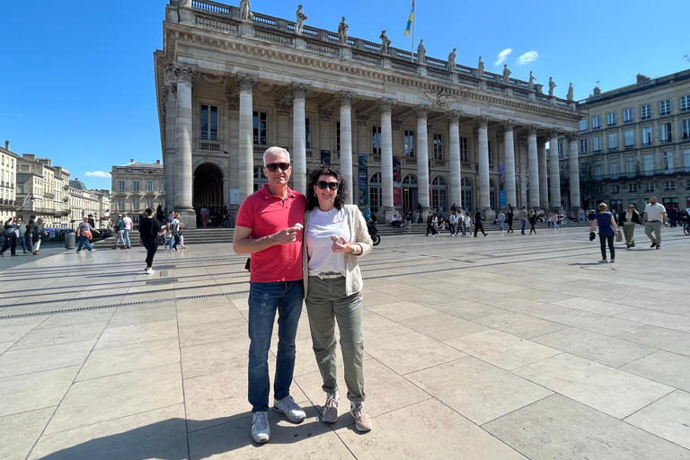 Bordeaux: tour per piccoli gruppi con caffè e pasticcini