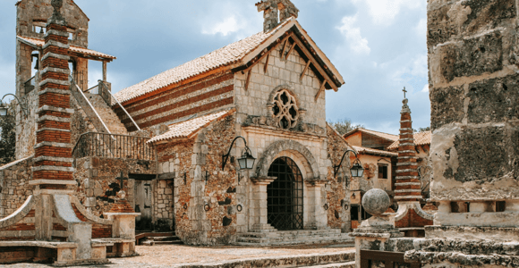 Private: Altos de Chavon Cultural Village Tour Punta Cana