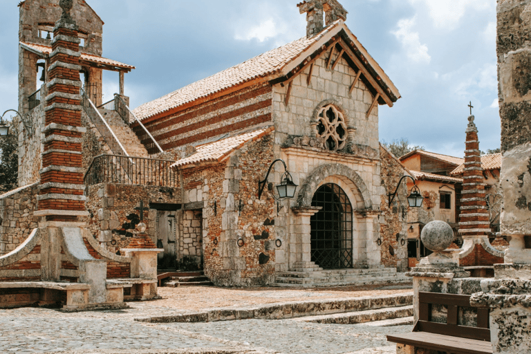 Private: Altos de Chavon Cultural Village Tour Punta Cana
