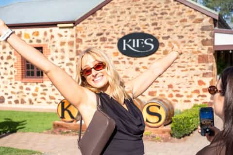 Barossa: Enjoy Wineries, Lunch, Brewery & Chocolate Tasting - Image 3