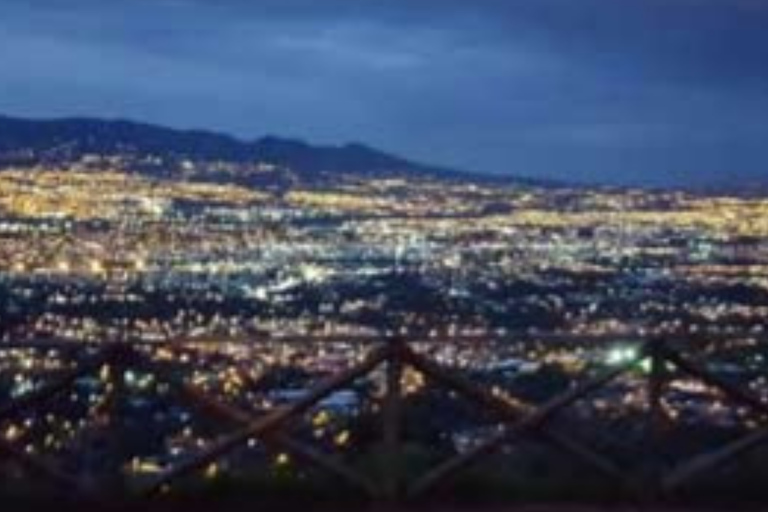 San José: Folklore Show and Buffet Dinner