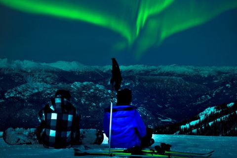 Aurora Borealis Quest: Private Yukon Nighttime Tour