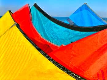 Rhodes: Kitesurf Rentals Deals - Kite Only 1 Day