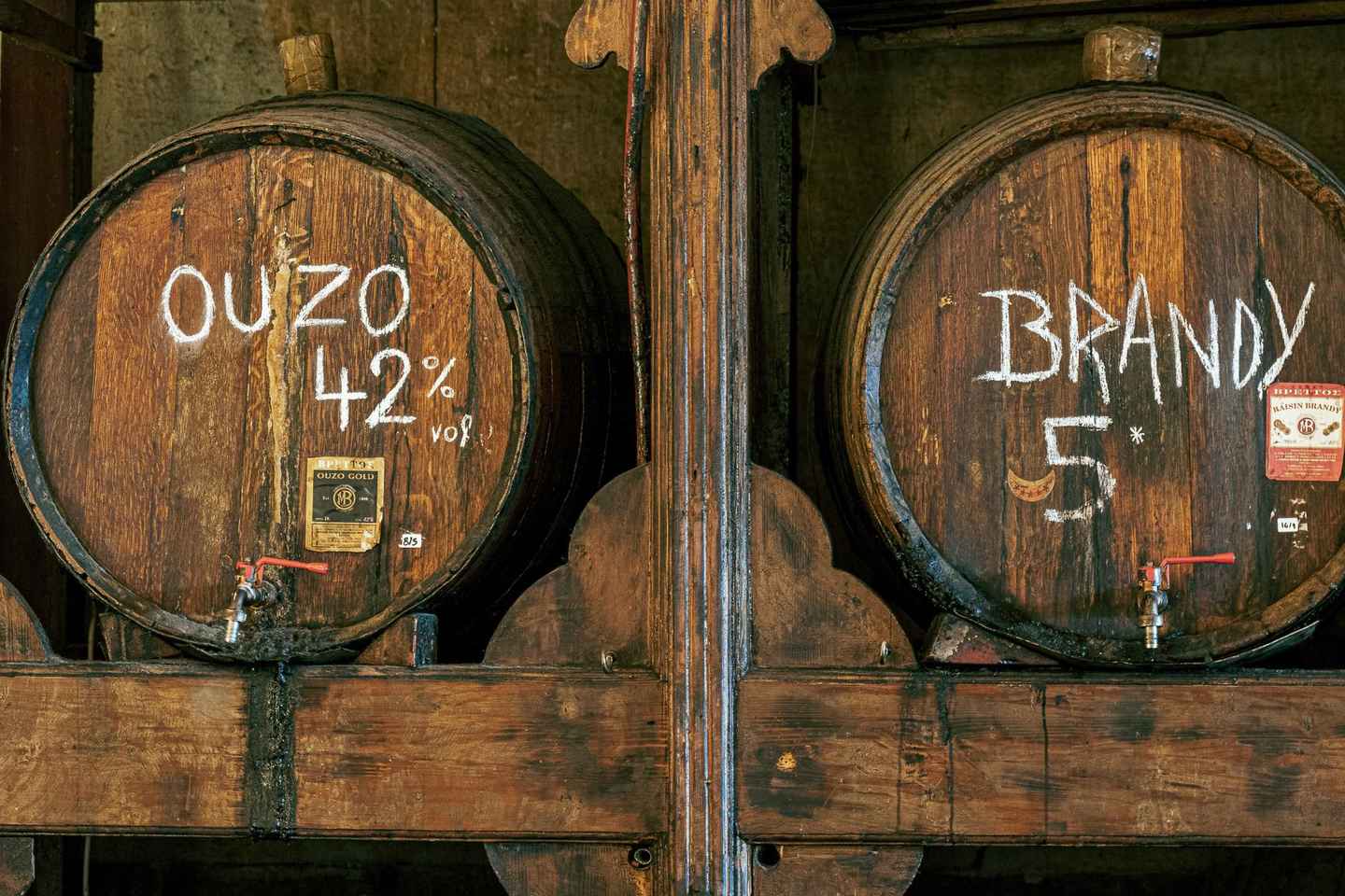 아테네 브레토스 플라카 우조 시음