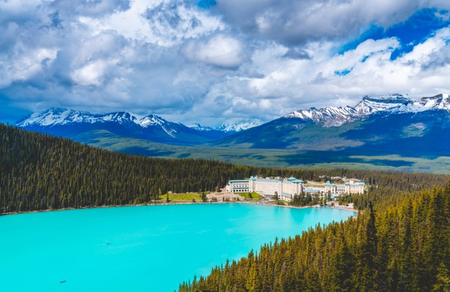 Visit Calgary/Canmore/Banff Lake Louise and Johnston Canyon Tour in Banff