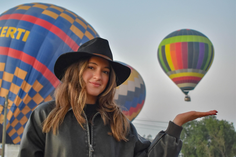 Vuelo en globo aerostático desde CDMX + desayuno cuevaSolo Vuelo dans le monde aérostatique