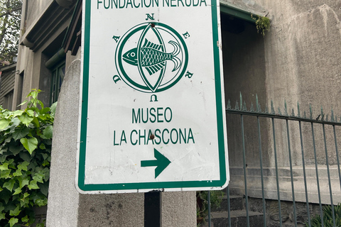 圣地亚哥 | La Moneda | 主广场 | 聂鲁达的 La Chascona圣地亚哥 | 拉莫内达宫 | 主广场 | 聂鲁达的查斯科纳宫