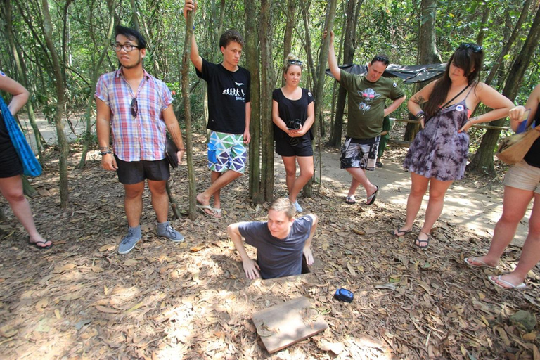 Vanuit Ho Chi Minh stad halve dag Cu Chi tunnelsHo Chi Minh halve dag Cu Chi tunnels