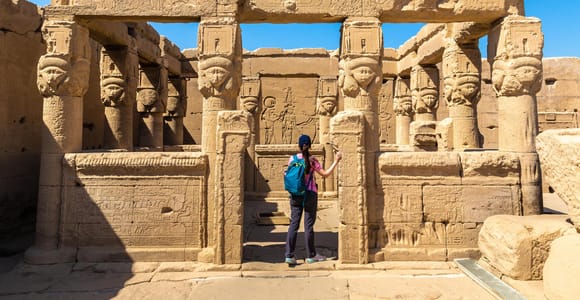 Von Luxor: Tagestour zu den Tempeln von Dendera und Abydos mit Guide