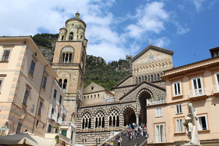 Tour from Naples: Sorrento, Positano & Amalfi with Boat Ride