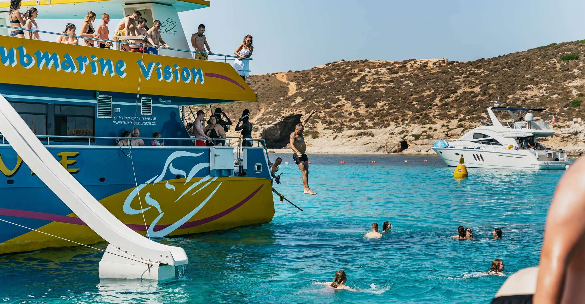 Malta, Gozo & Comino Islands, Blue Lagoon & Seacaves Tour - Housity