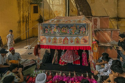 Jaipur Shopping Experience with Female Shopping Expert Shopping Tour: with Car + Guide
