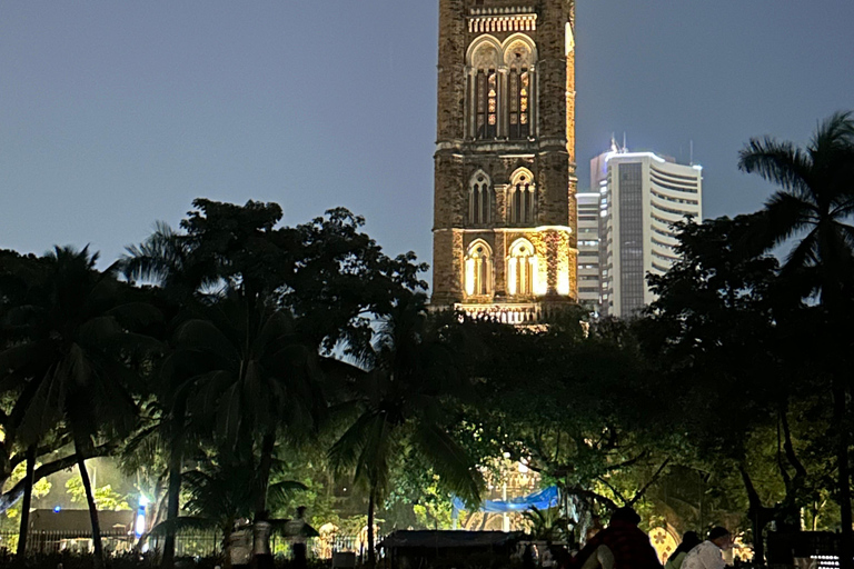 Escapadela nocturna a pé a sul de Mumbai