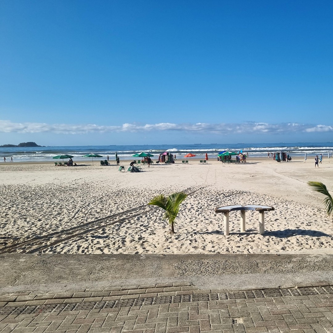 Colagem de mídia