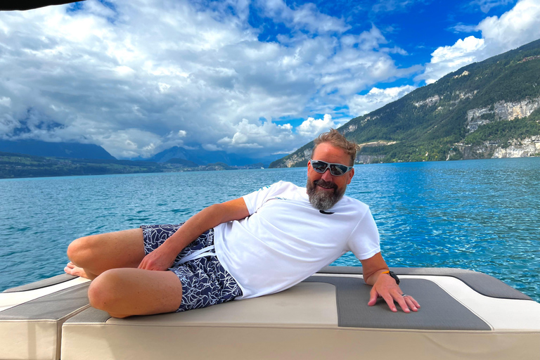 Private 3-Hour Lake Thun Cruise – An Experience with Refreshments
