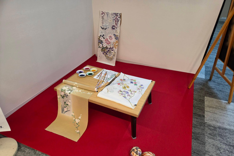 Kanazawa: Crafts, Kaga Yuzen, and Noh Culture Tour