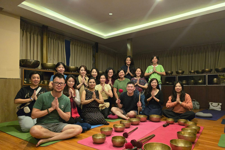 Katmandu: buddyjska wycieczka duchowa z lunchem w klasztorzeKatmandu: buddyjska wycieczka duchowa z obiadem w klasztorze