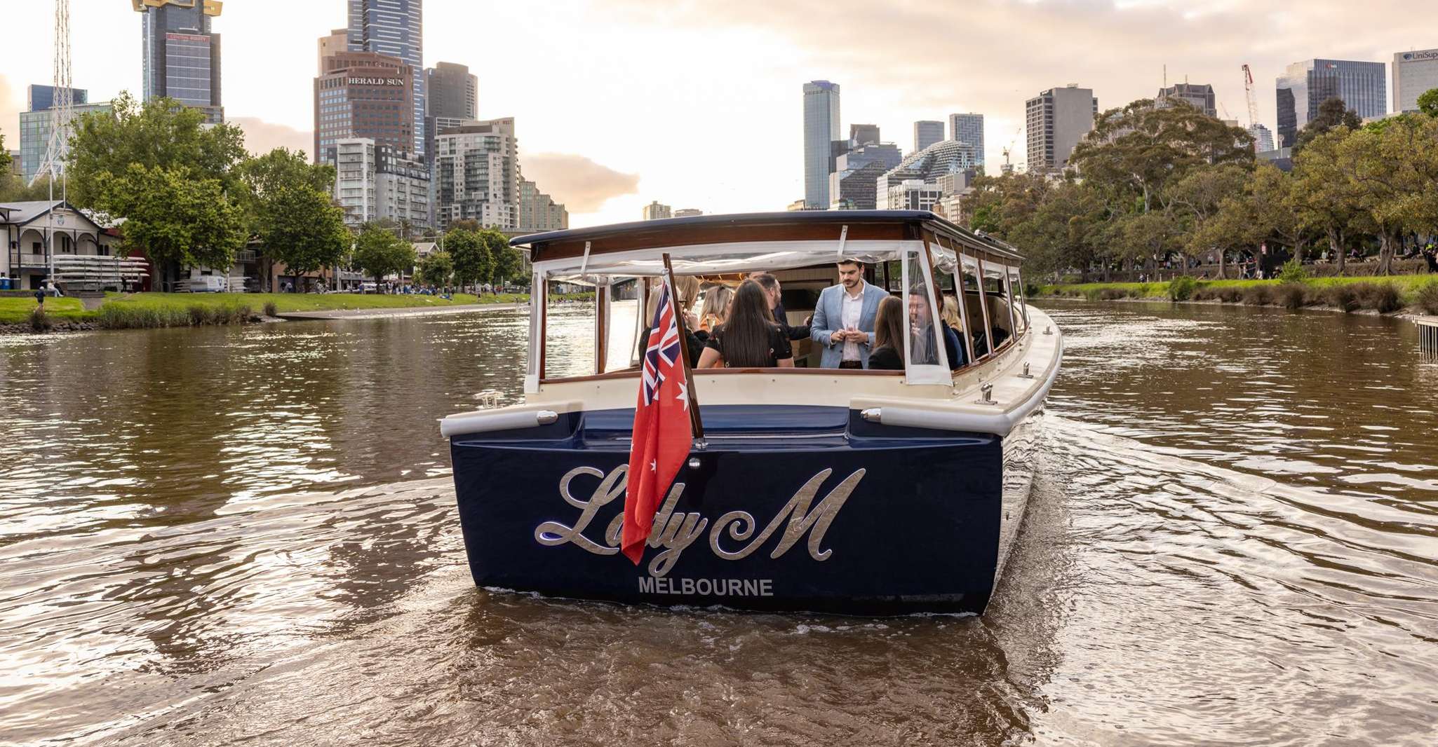 Yarra River: 1.5-Hour Scenic Sunset Public Cruise photo 8